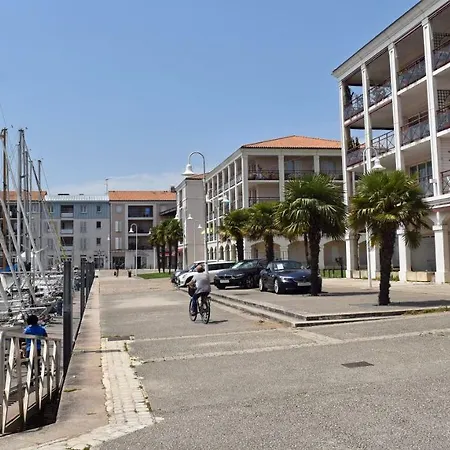 Apartment Port De Plaisance *